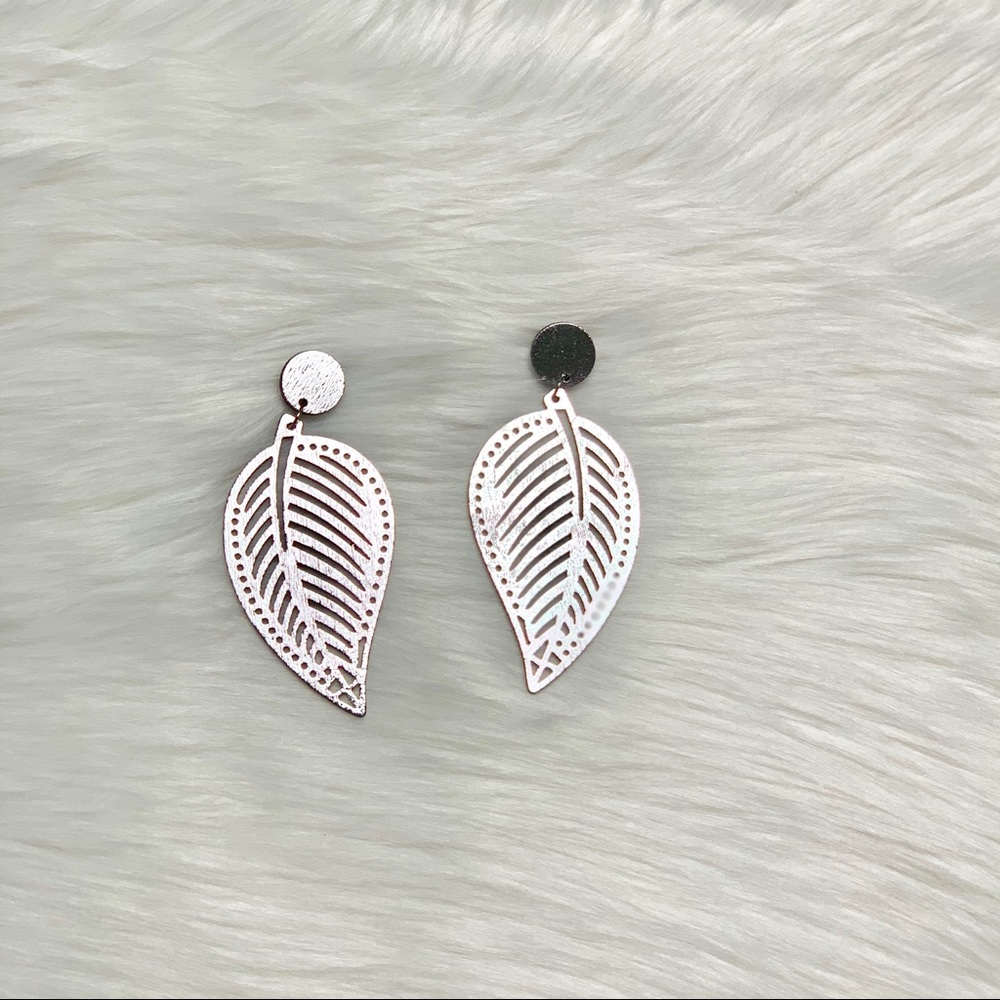 Leaf Silver Earring made in wood Boho Style